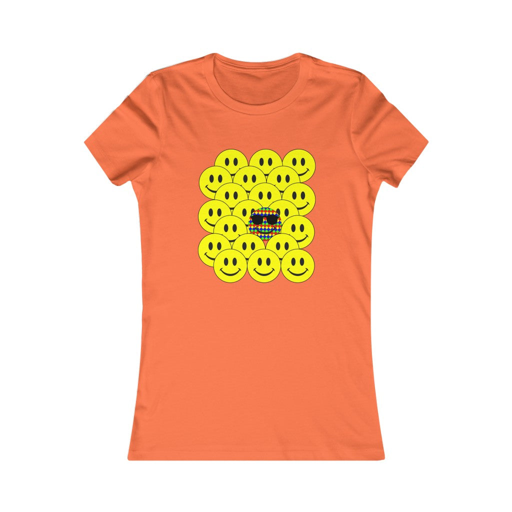 Women's Favorite Tee "Think different "