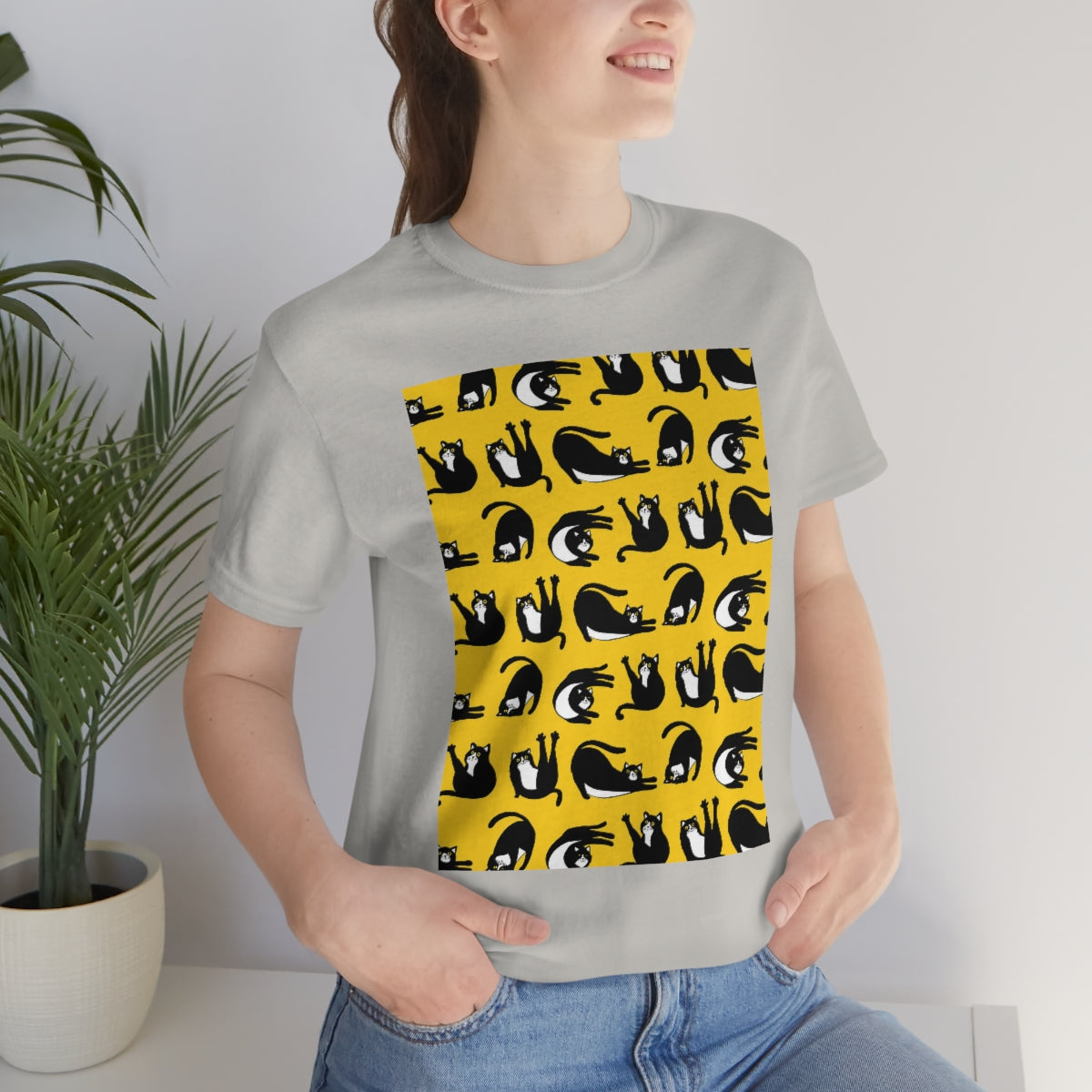 Unisex Jersey Short Sleeve Tee "Cats on yellow"