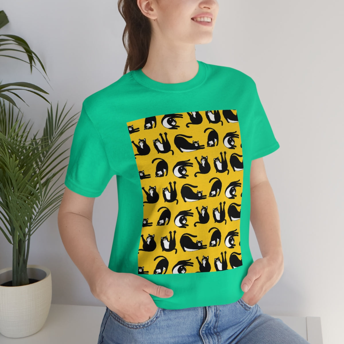 Unisex Jersey Short Sleeve Tee "Cats on yellow"