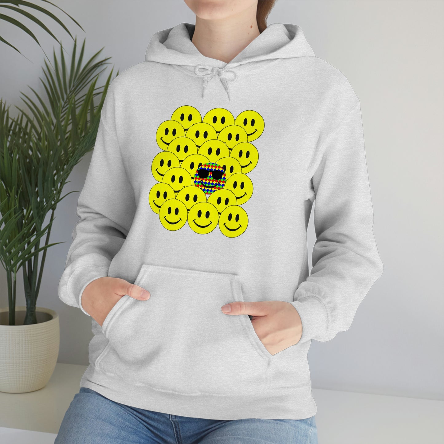 Unisex Heavy Blend™ Hooded Sweatshirt "Think different"