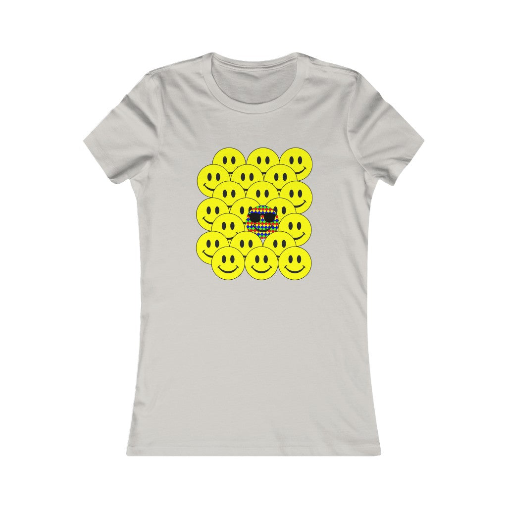 Women's Favorite Tee "Think different "