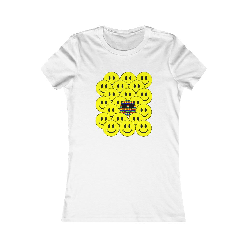 Women's Favorite Tee "Think different "